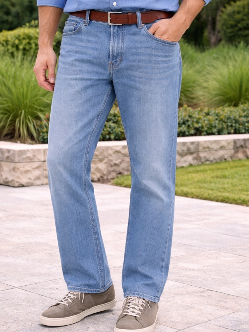 Tommy Bahama Jeans 38x30 standard